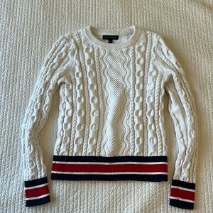 #BanannaRepublic white sweater